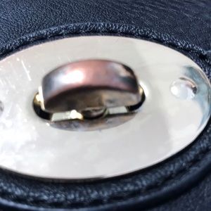 Meet your Posher, Janet